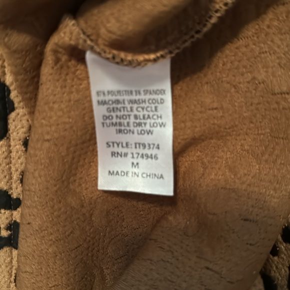 Leopard Print Top - Picture 4 of 4